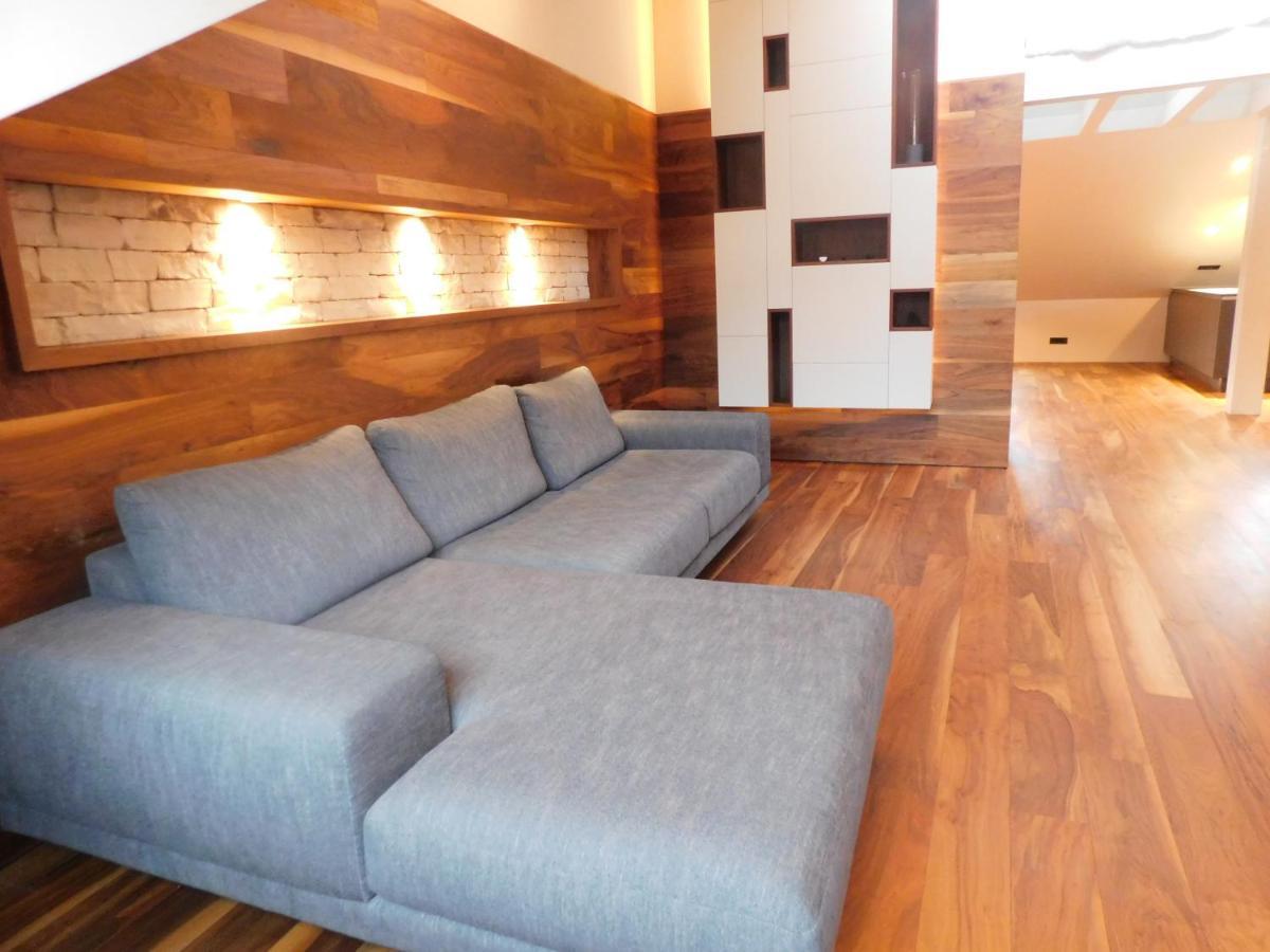 Wolfova Apartment Любляна Экстерьер фото